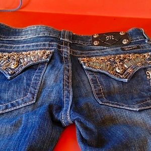 Miss me Jeans gently used . Size 27 boot cut